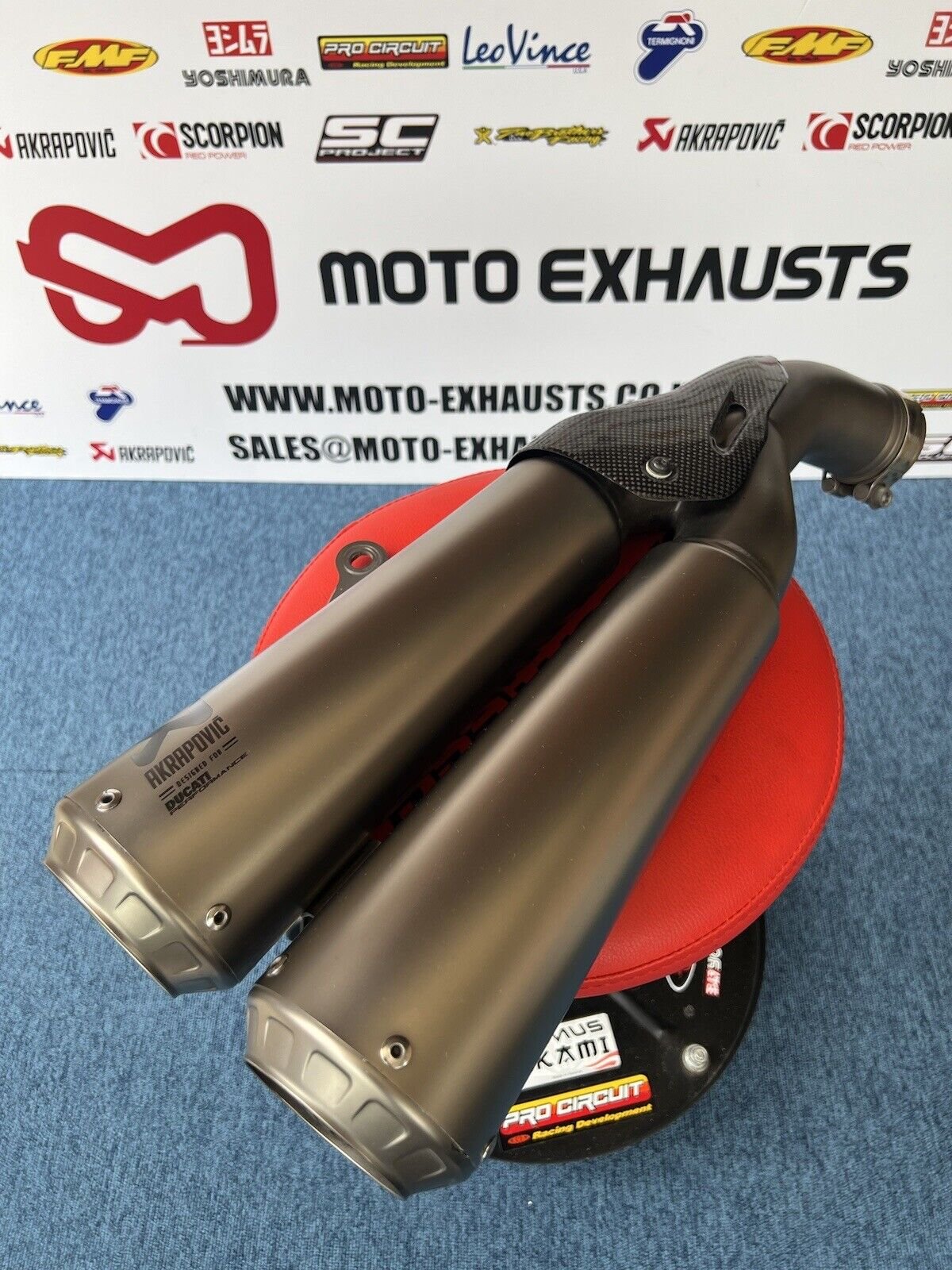 Akrapovic panigale best sale